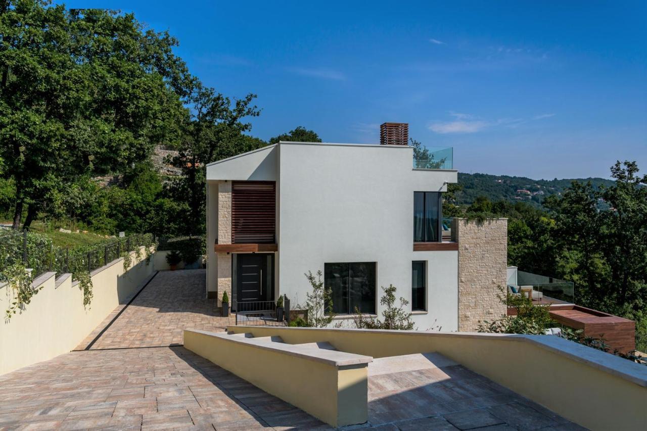 Villa Altavista - Seaview & Relax With Heated Pool & Minigolf Opatija Exterior foto